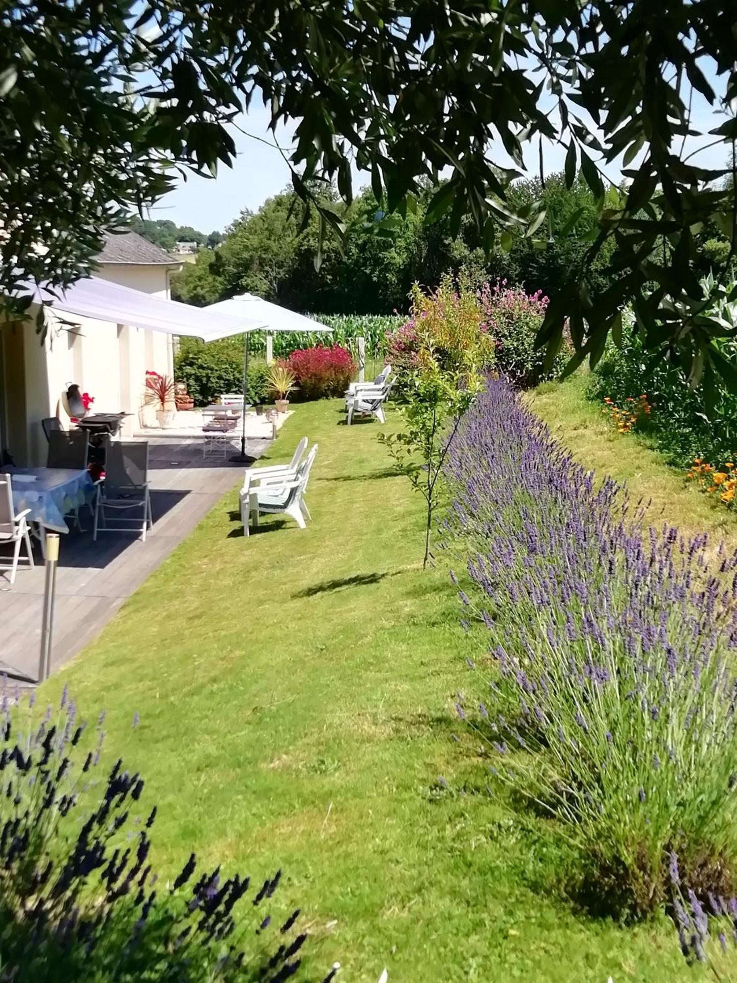 Kerlan Bed & Breakfast Béganne Екстериор снимка